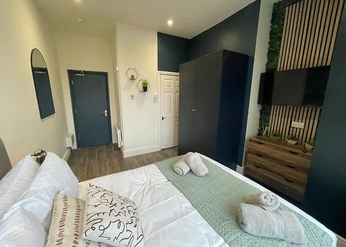 Deluxe In 20 Percent Off For Drake Concert Attendees! 아파트