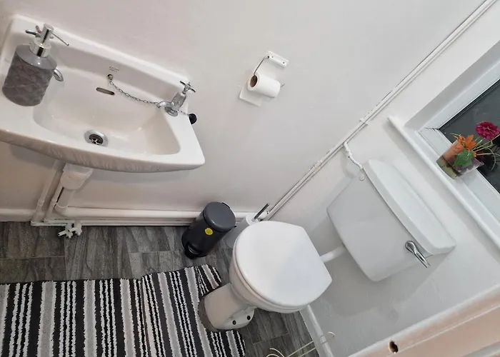 The Pride Of Manchester, Trafford Pansiyon Manchester