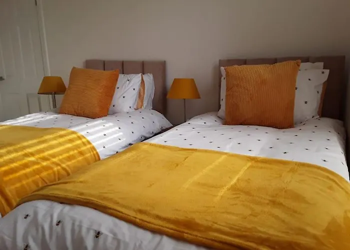 Prázdninový dům Spacious Comfortable House Close To Etihad+parking Manchester