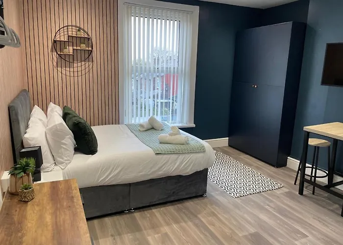 Deluxe In 20 Percent Off For Drake Concert Attendees! *