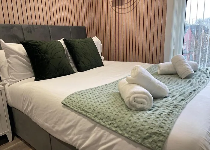 Deluxe In 20 Percent Off For Drake Concert Attendees! *