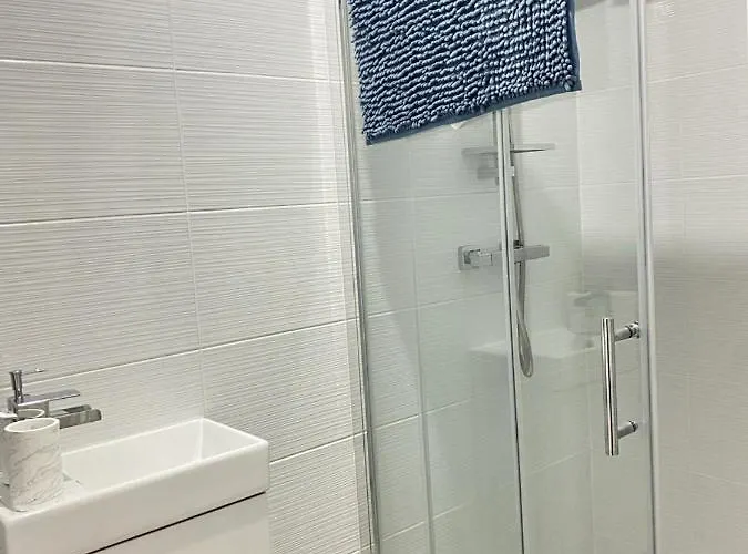 Elcot Close Private In A 4 Bed Shared House * Μάντσεστερ