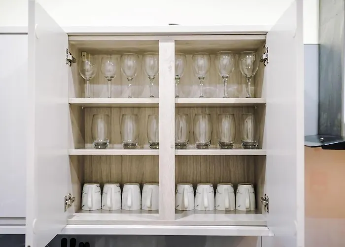 Spacious 4 Bedroom Modern House Near Centre Sleeps 12 * 맨체스터