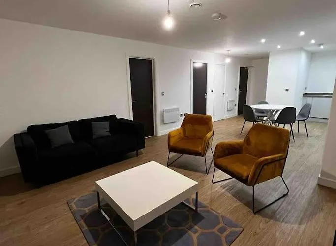 Апартаменты Stylish 2 Bedroom