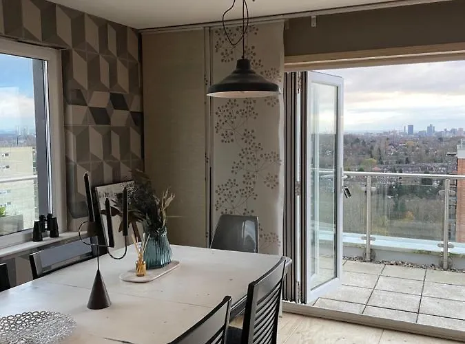 3 Bedroom Penthouse *