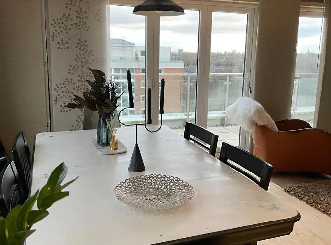 3 Bedroom Penthouse *