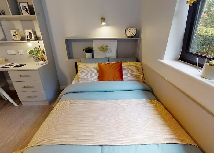 Comfy Ensuite Bedrooms At Gardens Near Centre Daire Manchester