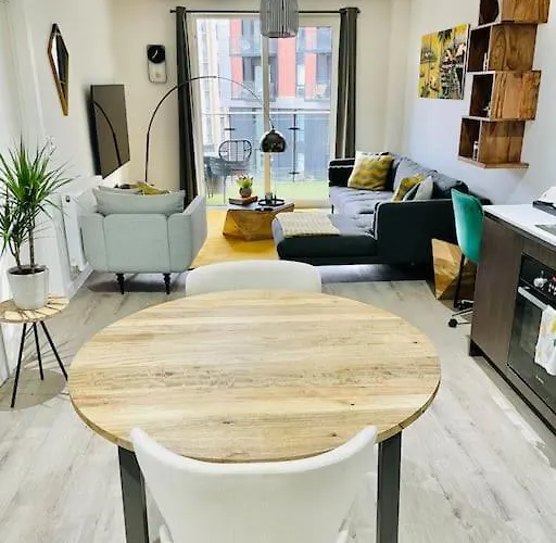 Eclectic Dwelling * Manchester