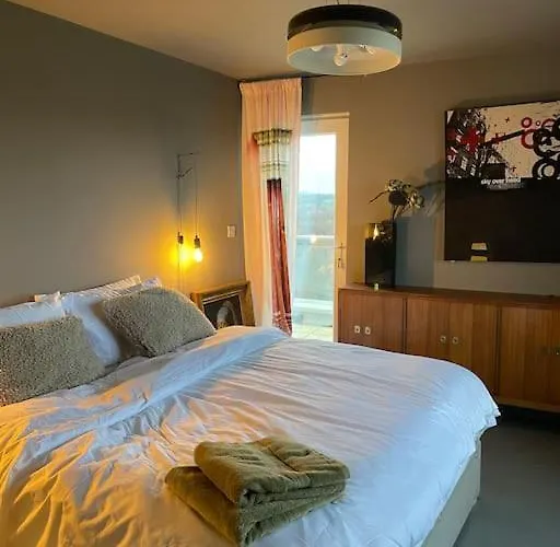 Apartamento 3 Bedroom Penthouse