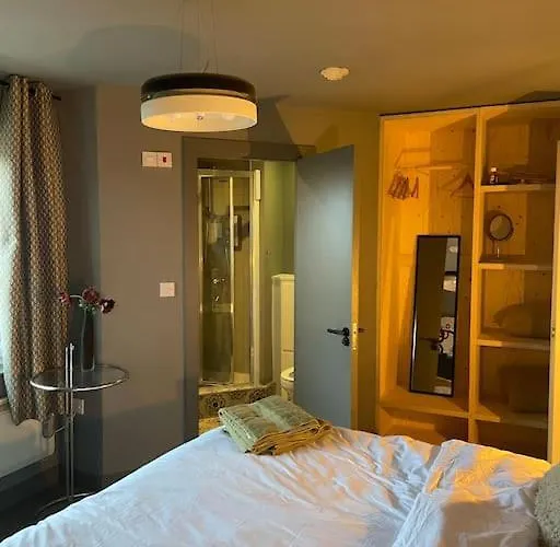 3 Bedroom Penthouse Apartament *