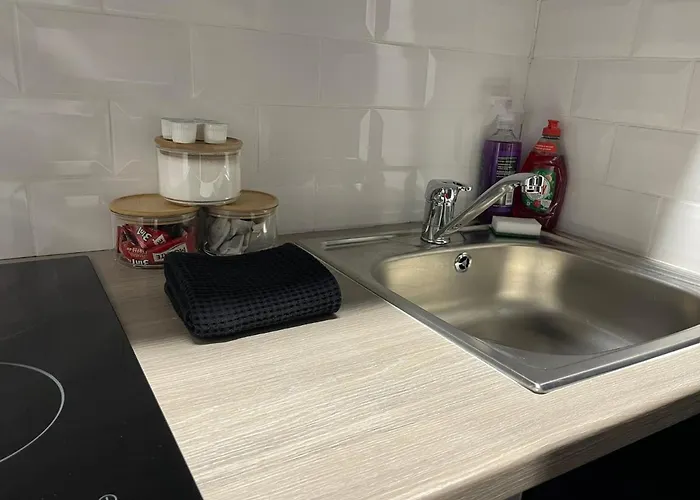 Апартаменты Deluxe In 20 Percent Off For Drake Concert Attendees! Манчестер