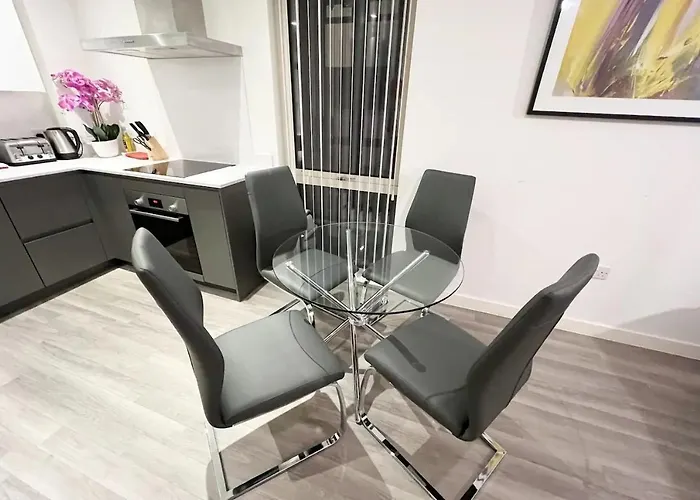 Halo - Centre Manchester