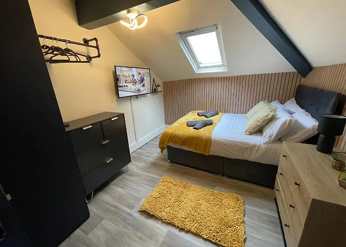 Deluxe In 20 Percent Off For Drake Concert Attendees! Апартаменты *