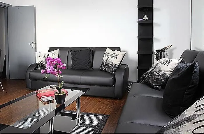 Lewis 1 Northern Quarter Sleeps Upto 4