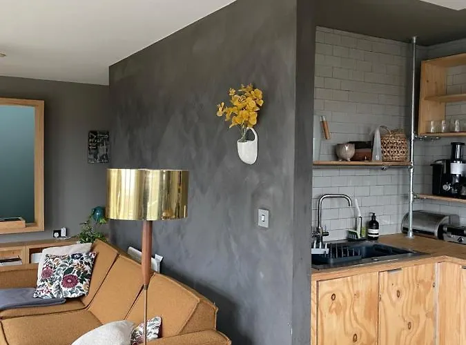 3 Bedroom Penthouse Apartament *