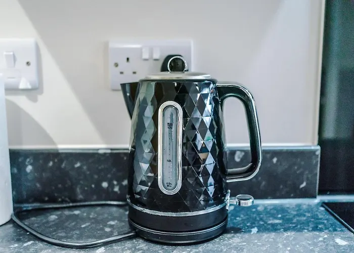 Weelky And Monthly Bookings At Cassia Unit - Telly Homes Ltd -brand New 1 Bedroom Salford,