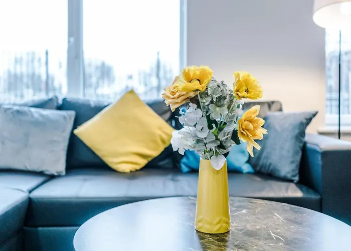 Weelky And Monthly Bookings At Cassia Unit - Telly Homes Ltd -brand New 1 Bedroom Salford, Manchester