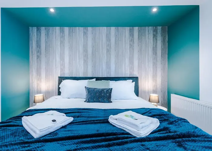 Lejlighed The Ecclesian - Upscale Near Trafford Centre & Eccles Train Station *