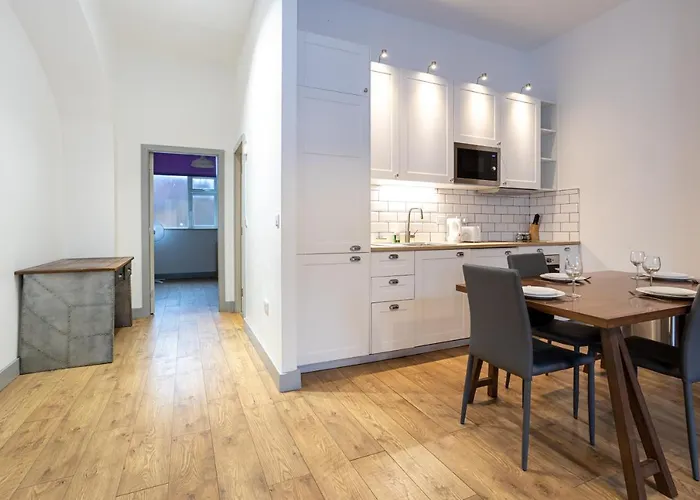 Pillo Serviced - Salford Apartament Manchester