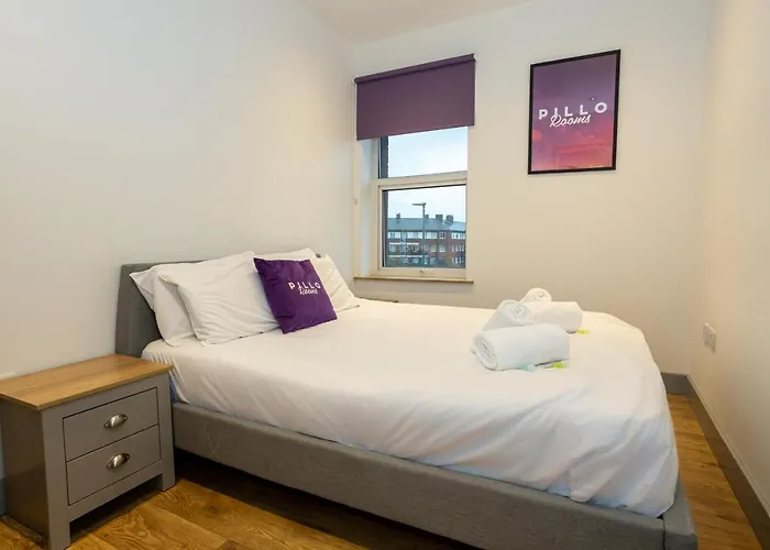 Pillo Serviced - Salford * Manchester