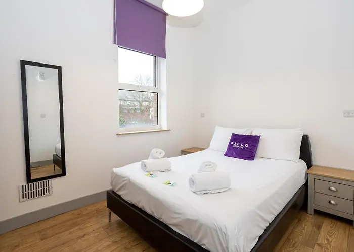 Pillo - Salford Manchester