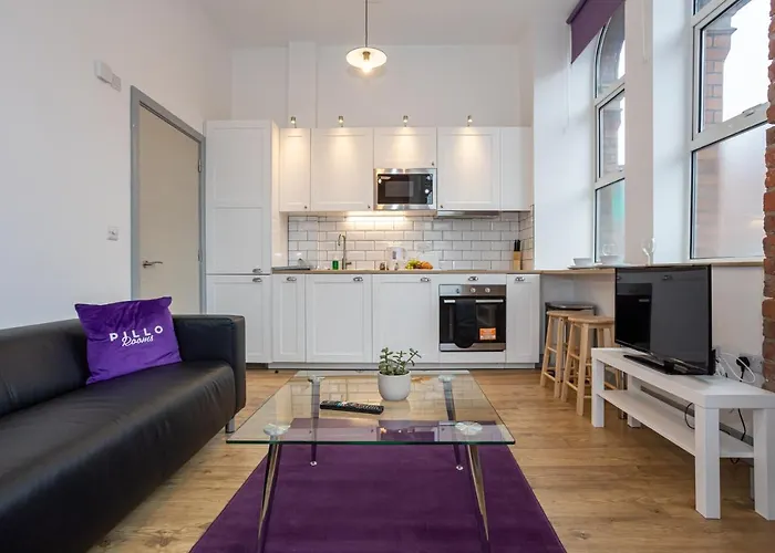 Pillo Serviced - Salford 맨체스터