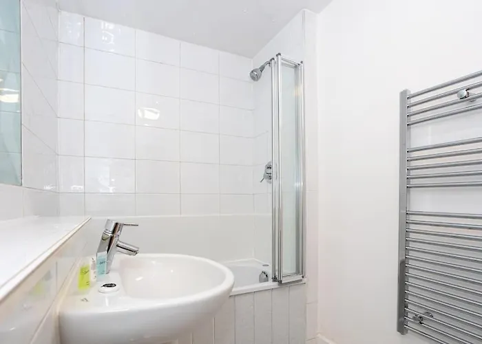 2 Bed Flat Near Deansgate 아파트