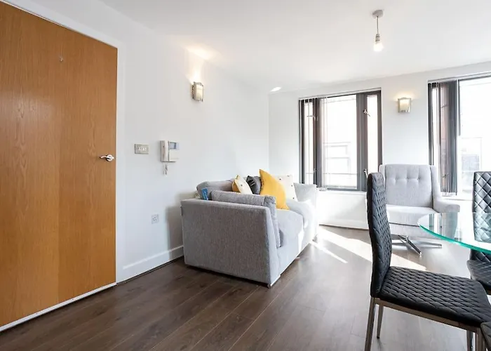 2 Bed Flat Near Deansgate Apartmán *