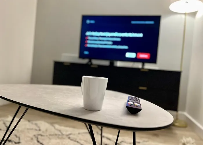 Brand New Modern 1 Bed Near Old Trafford Stadium *