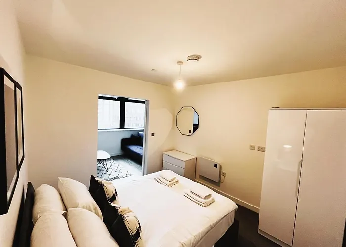 Brand New Modern 1 Bed Near Old Trafford Stadium 아파트 *