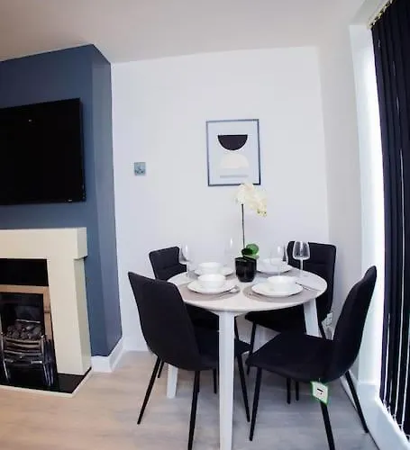 Isinmi - Close To Mcr 펜션 *