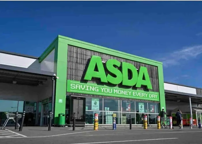 Adorable 2 Bed House Ideal For Family Of Four * Manchester