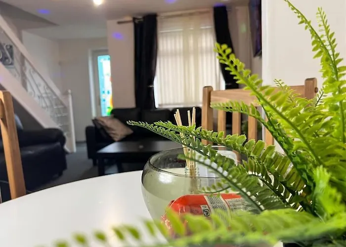 Ferienhaus Adorable 2 Bed House Ideal For Family Of Four