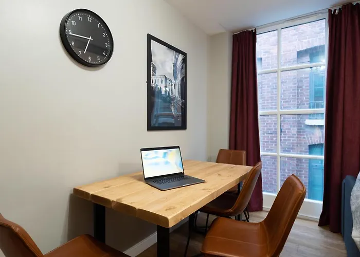 High Street Town House