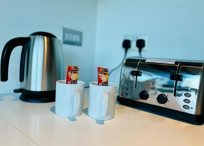 Spectacular Near To Old Trafford Stadium * Manchester