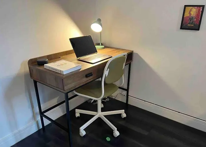 Central, Unique 4-storey House In Northern Quarter, *