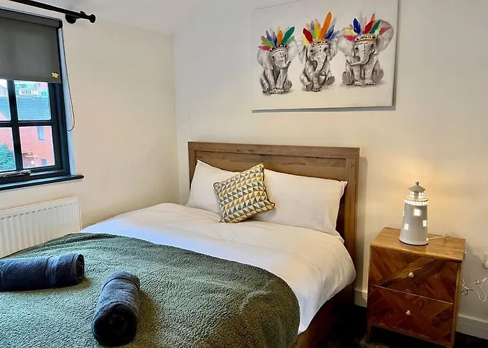 홈스테이 Central, Unique 4-storey House In Northern Quarter,