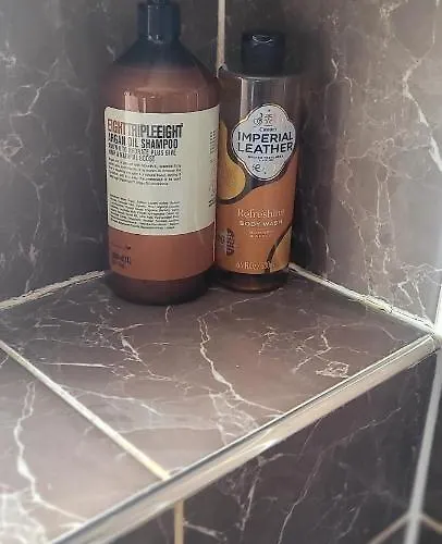 Feriehus Entire 2 Bedroom House -