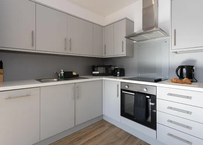 Pillo Serviced - Arena *