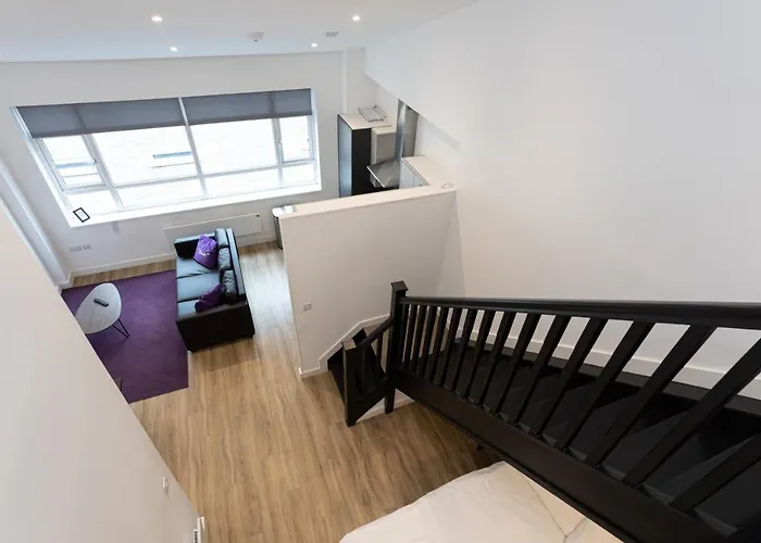 Pillo Serviced - Arena Appartement *