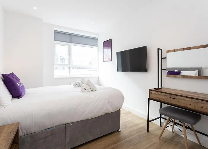 Pillo Serviced - Arena Apartamento *