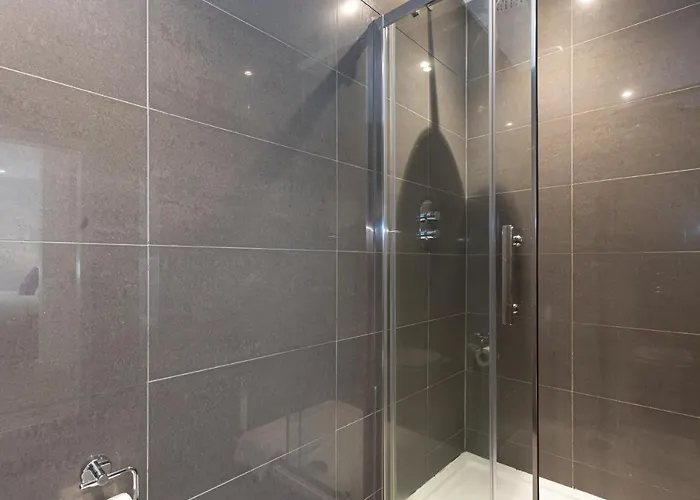 Pillo Serviced - Arena Apartamento *