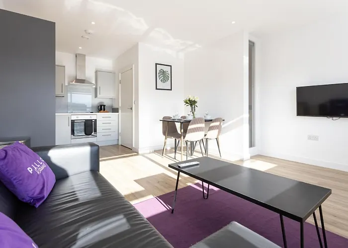 Pillo Serviced - Arena