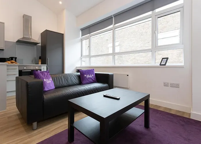 Pillo Serviced - Arena * Manchester