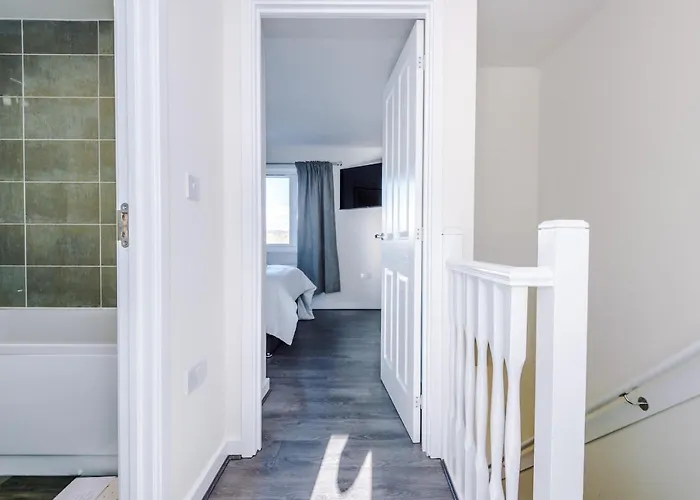 Videl Homes * Manchester