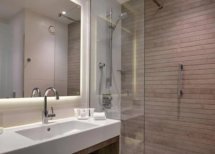 Ac By Marriott Centre 4*