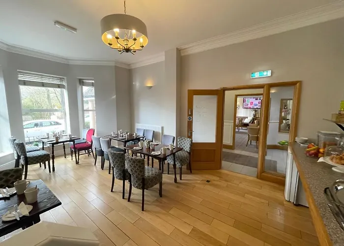 The Westlynne & Hotel 3*