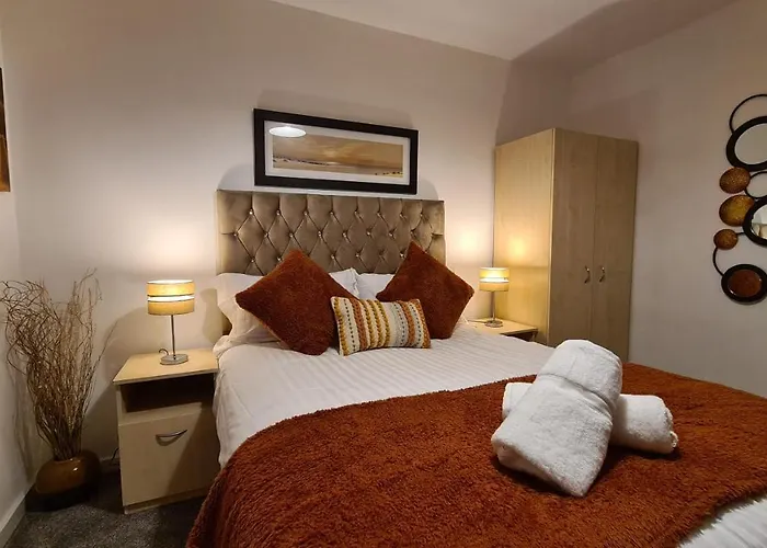 Appartement Luxury 2 Bed With Free Wi-fi & Parking