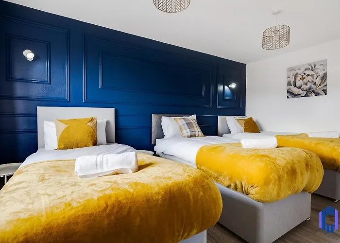 Spacious 5br - Coop Live & Etihad - Pool Table