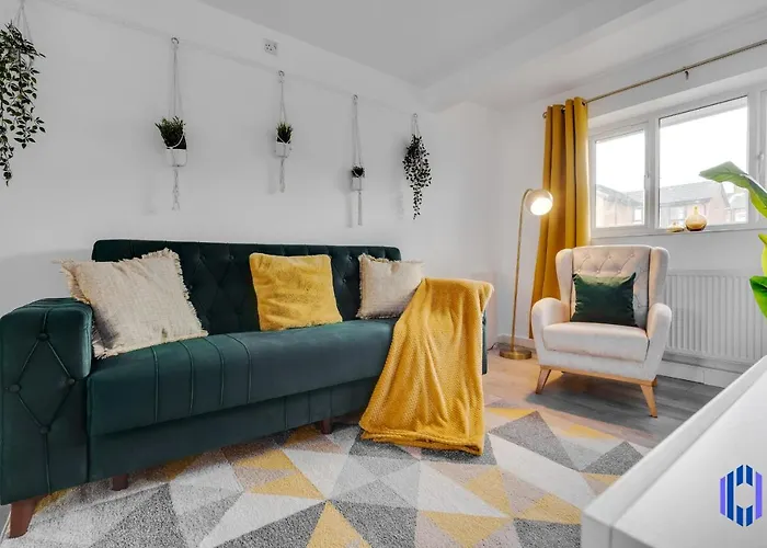 Spacious 5br - Coop Live & Etihad - Pool Table Manchester